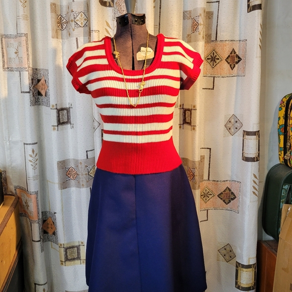 Vintage Striped Sweater Vest - Picture 3 of 7